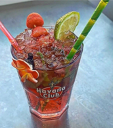 Cocktail proposé au bar du camping